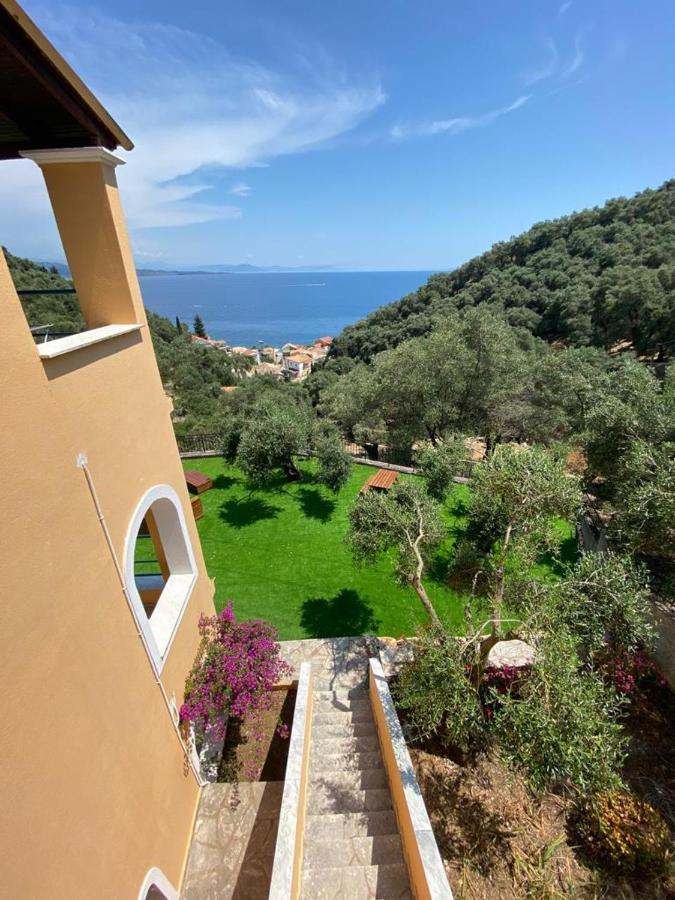 Silent Bay Apartments Katávolos エクステリア 写真
