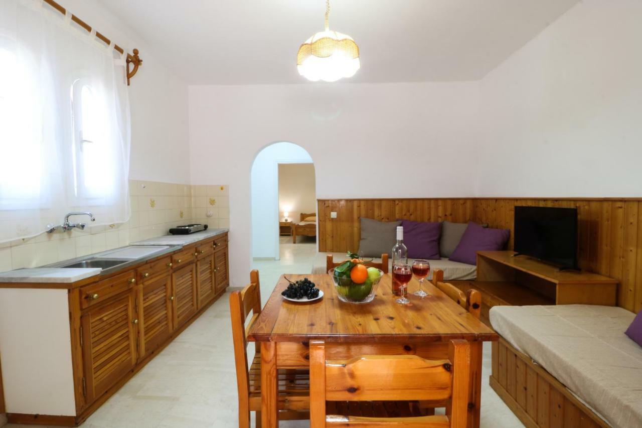 Silent Bay Apartments Katávolos エクステリア 写真